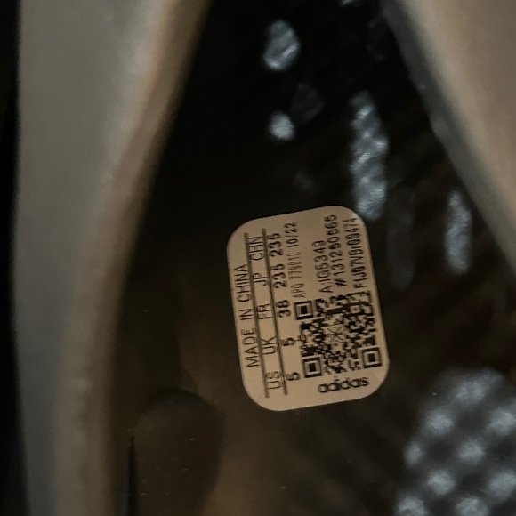 Carbon yeezy foam runner - Picture 3 of 3